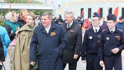 В Волгограде на интерактивных площадках празднования 78-летия Великой Победы побывал губернатор