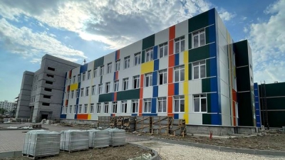 Участник нацпроекта «Производительность труда» строит очередную школу-тысячник в Ворошиловском районе Волгограда