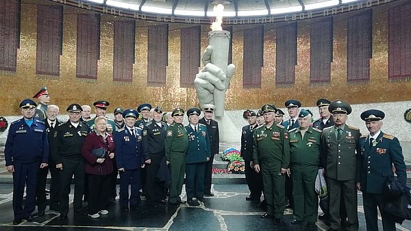 Ветераны из Санкт-Петербурга приехали на сталинградскую землю