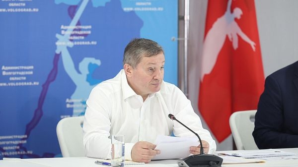 Волгоградский губернатор подвел итоги масштабных учений по борьбе с пожарами