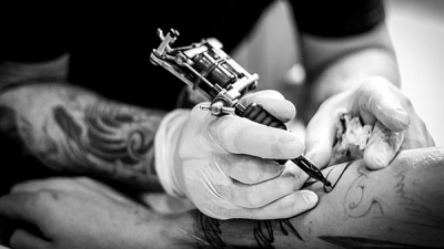 Татуировки могут стать причиной гепатита