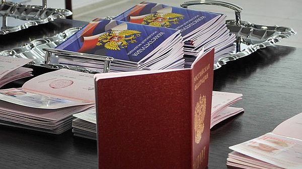 Контрактники смогут получать российское гражданство в упрощенном порядке