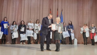 В волгоградском регионе наградили лучших представителей рабочих профессий