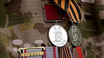 Волгоградцы поздравили ветеранов из ЛНР с праздником Великой Победы