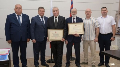 Лидерам национальных объединений региона вручили почетные грамоты Губернатора Волгоградской области