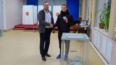 На избирательных участках Чернышковского муниципального района продолжают работать наблюдатели, в числе которых представители партий, общественники, блогеры.