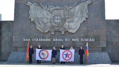 Волгоградская федерация самбо стала инициатором патриотической акции, проводимой на главной высоте России – Мамаевом кургане