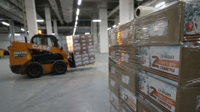 Конфеты, апельсины и сгущёнка: Волгоградская область отправила 67 тонн подарков бойцам СВО