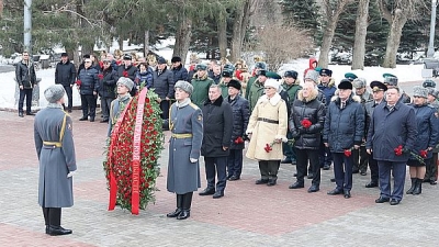 День Воинской славы: в Волгоградской области почтили память защитников Отечества
